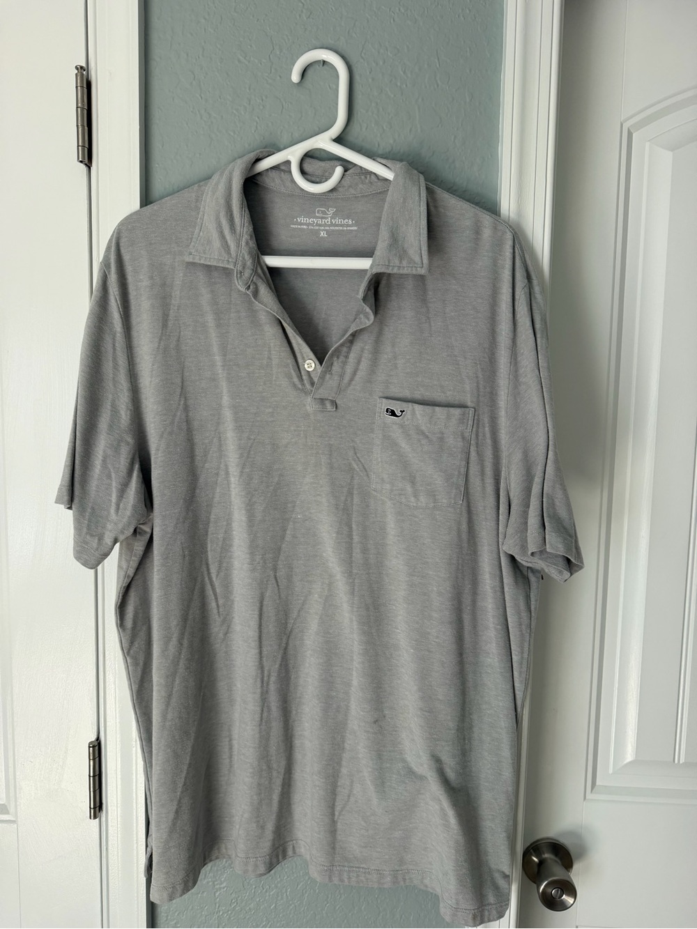Vineyard Vines Men’s Light Gray Pocket Polo